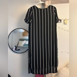 ATMOSPHERE BLACK STRIPED DRESS SZ 4